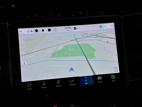 Used 2023 Jeep Grand Cherokee Overland image 2