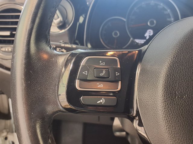 Used 2019 Volkswagen Beetle 2.0T S FWD image 7