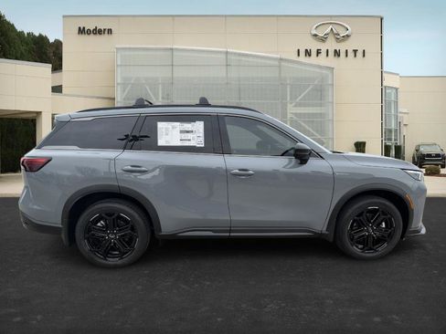 New 2026 INFINITI QX60 Sport image 4