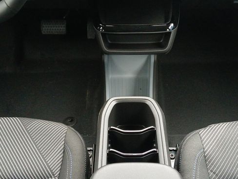 New 2027 Chevrolet Bolt LT w/ Comfort Package image 13