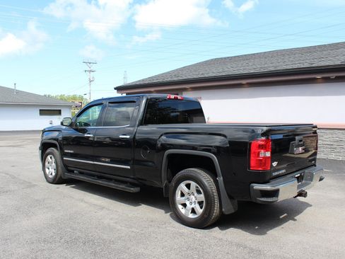 Used 2014 GMC Sierra 1500 SLT w/ Suspension Package, Off-Road AWD/4WD image 9