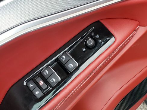 Used 2024 Jeep Wagoneer Launch Edition AWD/4WD image 22
