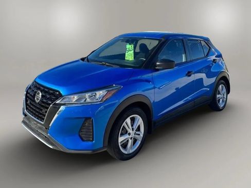 Used 2021 Nissan Kicks S FWD image 7
