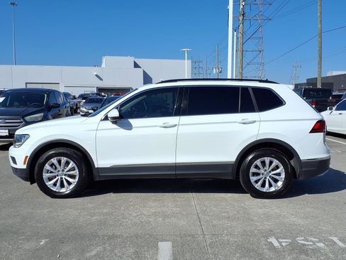 Used 2018 Volkswagen Tiguan SE image 4