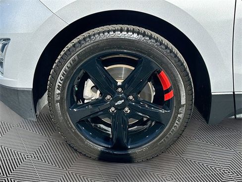Used 2019 Chevrolet Equinox LT image 28