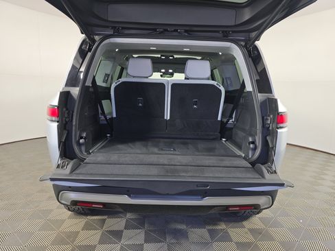 Used 2023 Rivian R1S Launch Edition AWD/4WD image 15