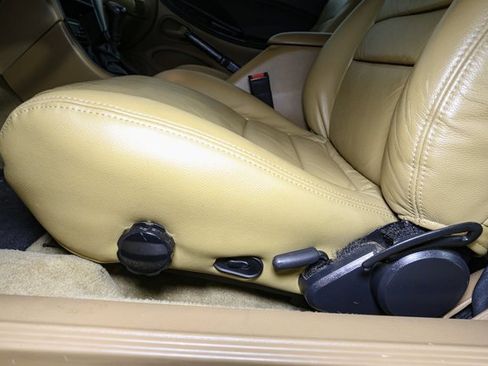 Used 1996 Ford Mustang Cobra image 28