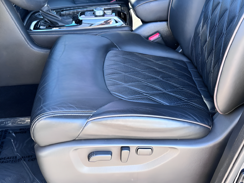 Used 2024 Nissan Armada Platinum w/ Captain's Chairs Package RWD image 28