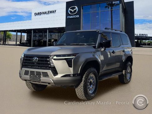 Used 2025 Lexus GX 550 AWD/4WD image 2