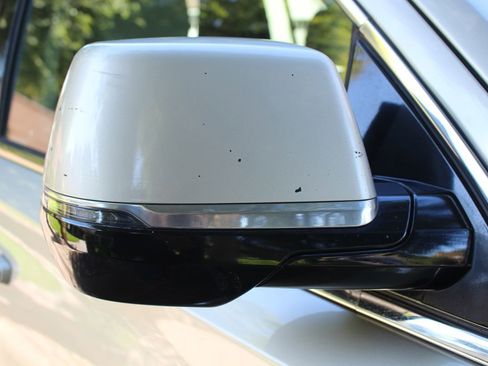 Used 2015 Cadillac Escalade ESV Premium image 75