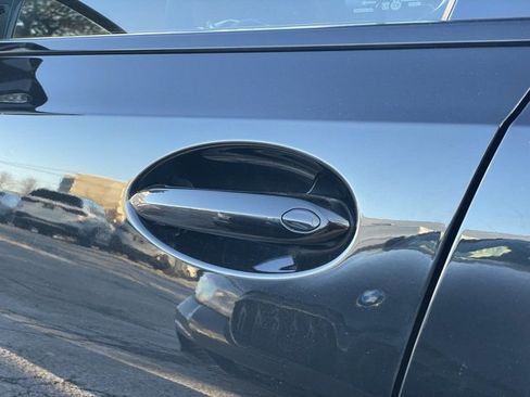 Used 2023 BMW M3 Competition w/ M Carbon Exterior Package image 25