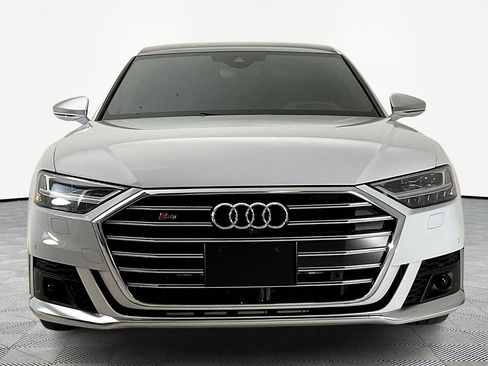 Used 2020 Audi S8 L image 2