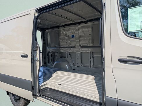 New 2026 Mercedes-Benz Sprinter 2500 image 6