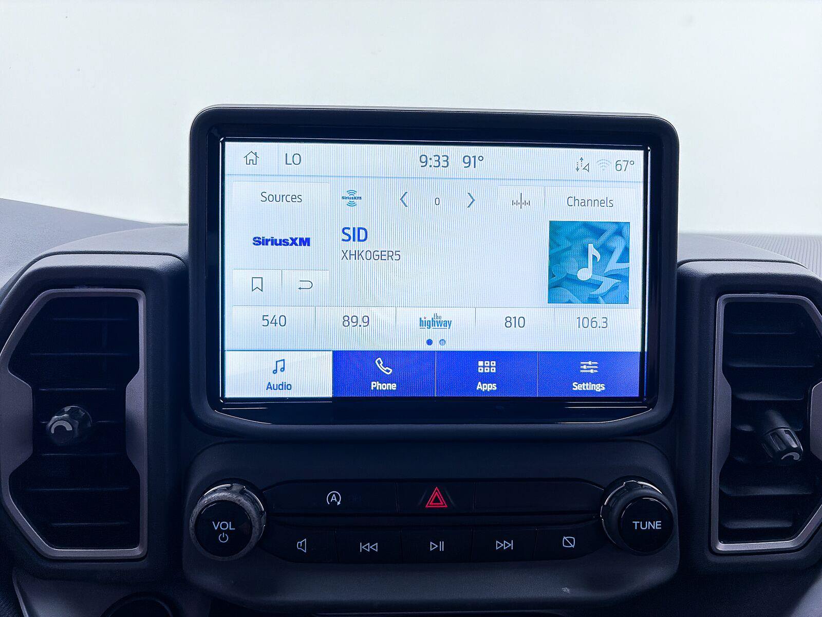 Used 2023 Ford Bronco Sport Outer Banks w/ Tech Package AWD/4WD image 21