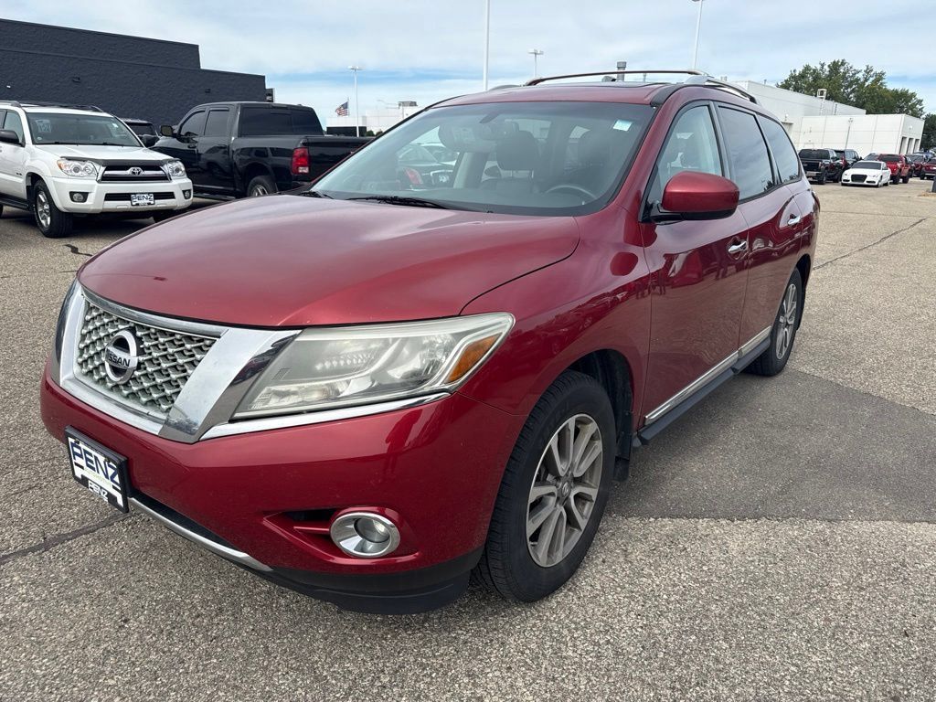 Used 2014 Nissan Pathfinder SL w/ SL Premium Package AWD/4WD image 1