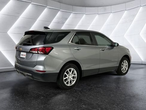 Used 2024 Chevrolet Equinox LT FWD image 4