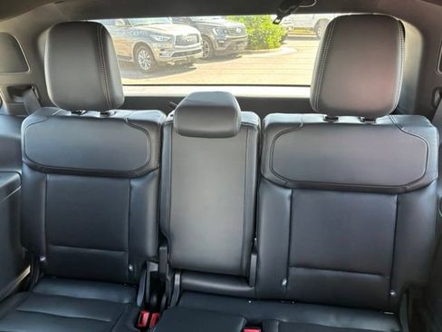 New 2027 Ford Expedition Platinum w/ Stealth Performance Package AWD/4WD image 16