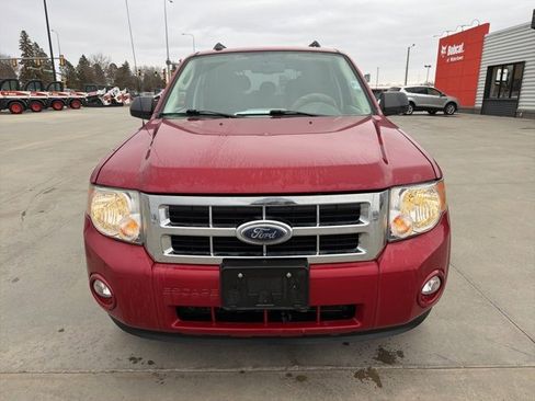 Used 2009 Ford Escape XLT image 3