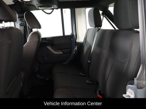 Used 2014 Jeep Wrangler Unlimited Sport w/ Connectivity Group AWD/4WD image 8
