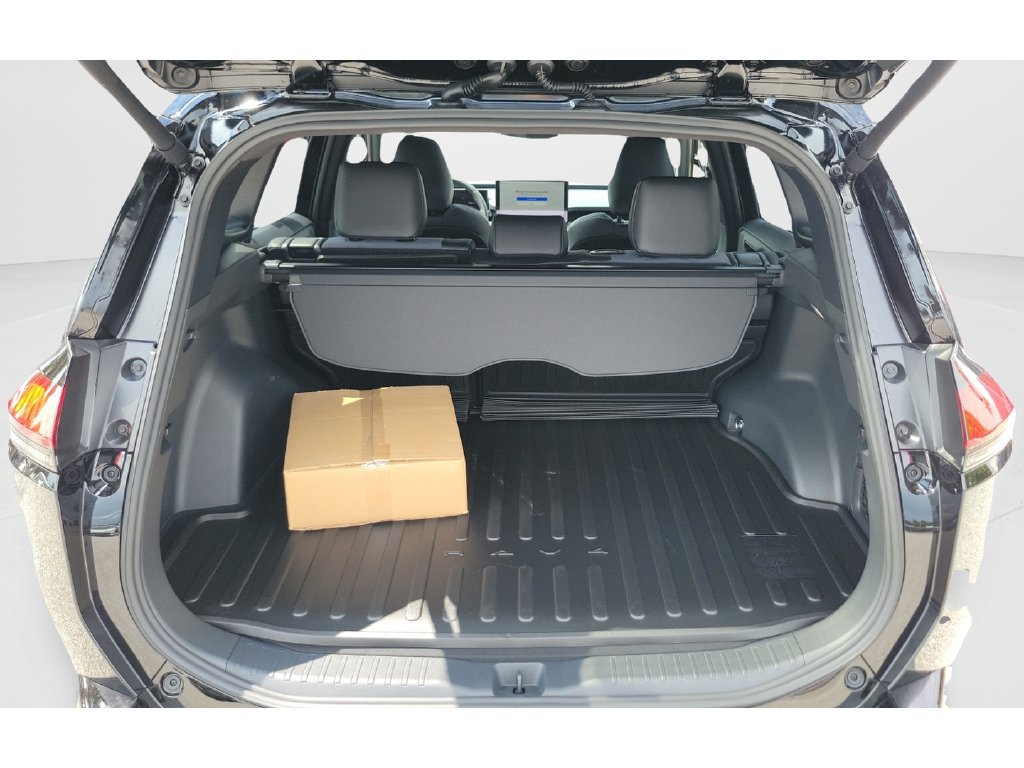 Used 2026 Toyota RAV4 XSE w/ Weather Package AWD/4WD image 12