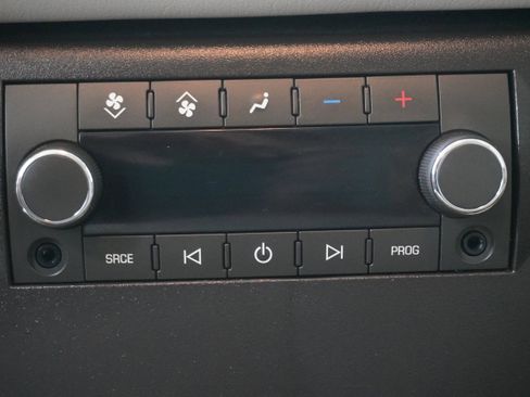 Used 2014 GMC Yukon XL SLT image 11