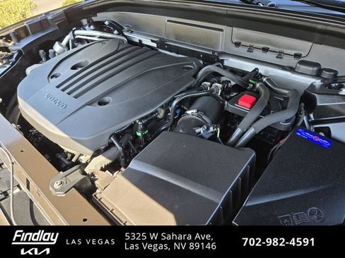 Used 2023 Volvo XC60 B5 Ultimate w/ Protection Package Premier FWD image 22