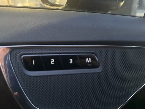 Used 2017 Volvo XC90 T6 Momentum w/ Vision Package image 24