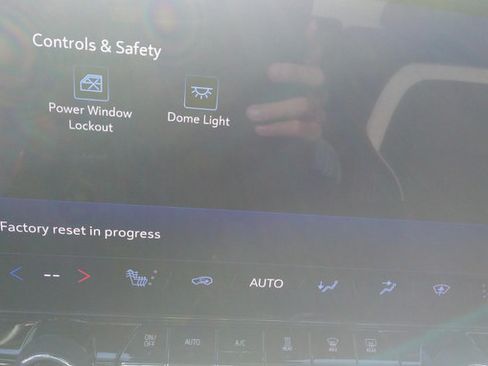 Used 2025 Chevrolet Blazer EV LT AWD/4WD image 5
