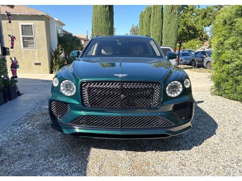 Used 2021 Bentley Bentayga Speed image 4