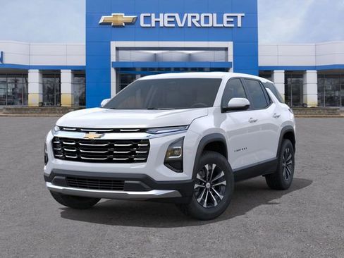 New 2026 Chevrolet Equinox LT image 6