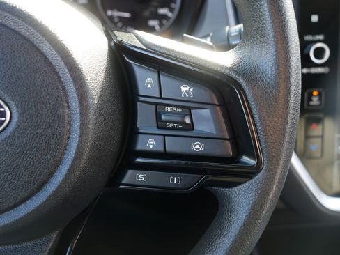 Used 2024 Subaru Crosstrek 2.0i Premium image 30