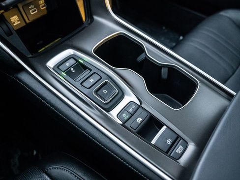 Used 2021 Honda Accord Touring image 34