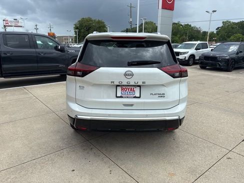 New 2026 Nissan Rogue Platinum AWD/4WD image 5