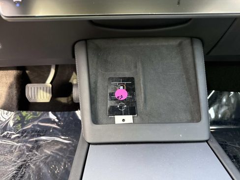 Used 2025 Tesla Model 3 Long Range RWD image 34