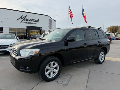 Used 2010 Toyota Highlander SE image 1