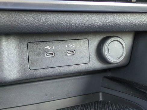 Used 2025 Nissan Rogue SV AWD/4WD image 20
