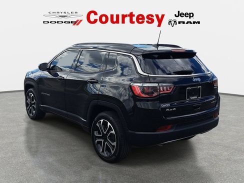 Certified 2023 Jeep Compass Limited AWD/4WD image 6