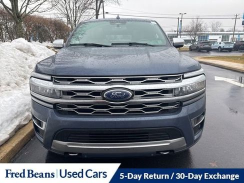 Used 2023 Ford Expedition Max Platinum image 2