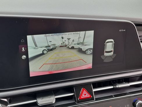 Used 2024 Kia Niro EX FWD image 15