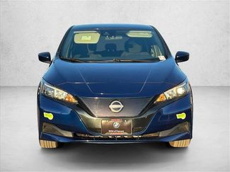 Used 2023 Nissan Leaf S video 2