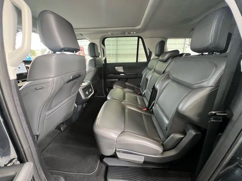 Used 2025 Ford Expedition Max Active image 20