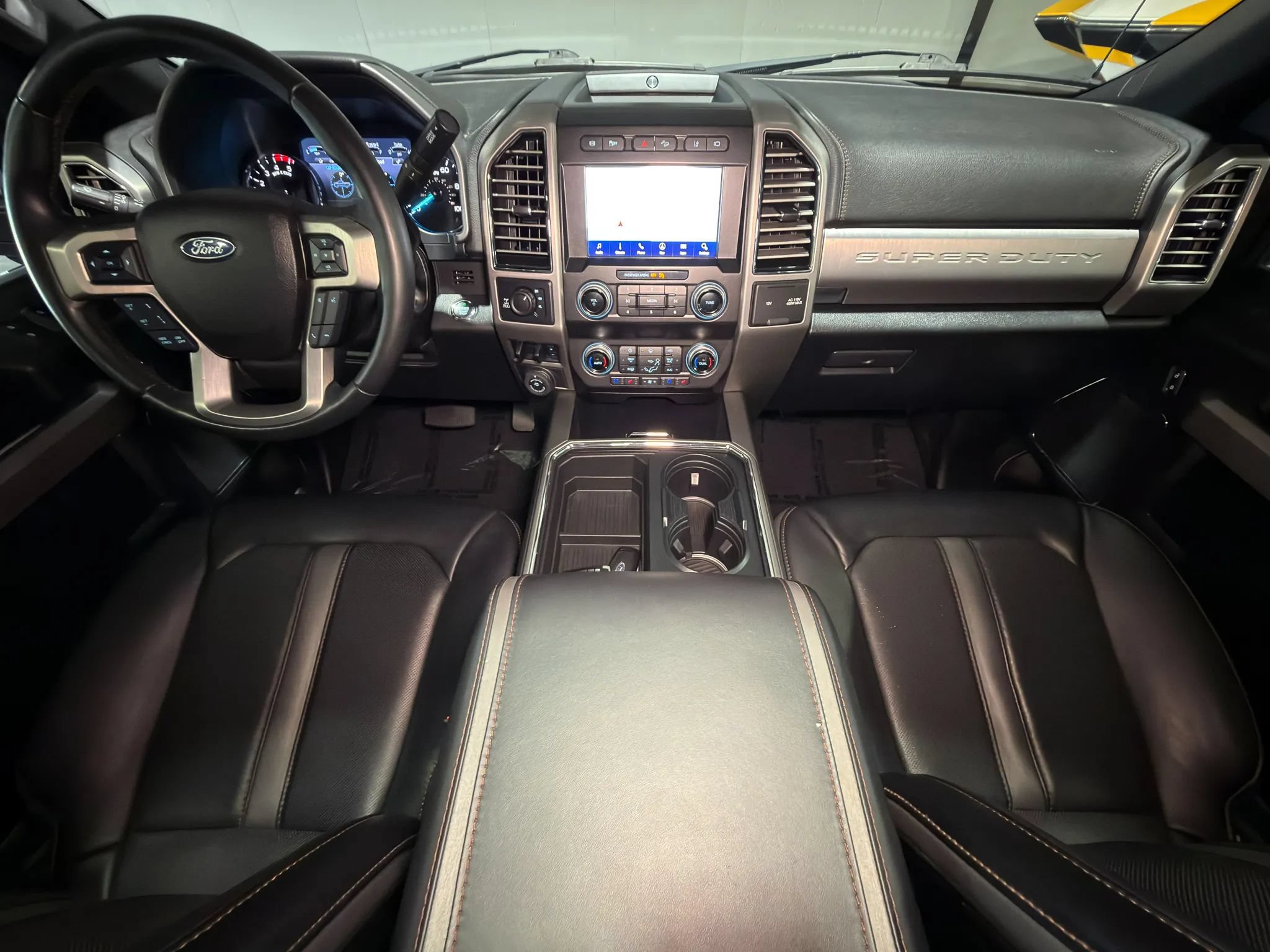 Used 2020 Ford F350 Platinum AWD/4WD image 17