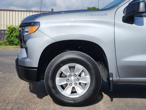 Used 2023 Chevrolet Silverado 1500 W/T w/ WT Value Package RWD image 9