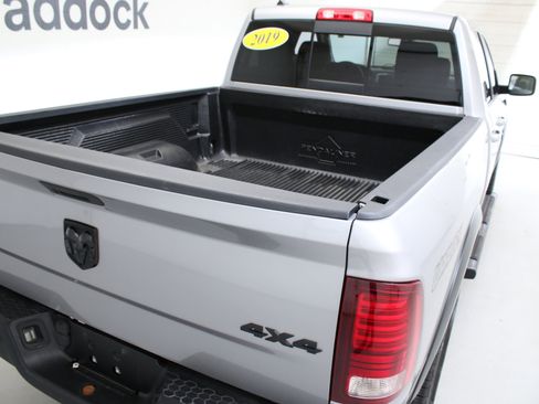 Used 2019 RAM 1500 Classic Warlock w/ Electronics Group AWD/4WD image 8
