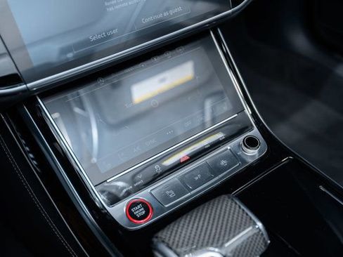 Used 2023 Audi S8 4.0 TFSI image 12