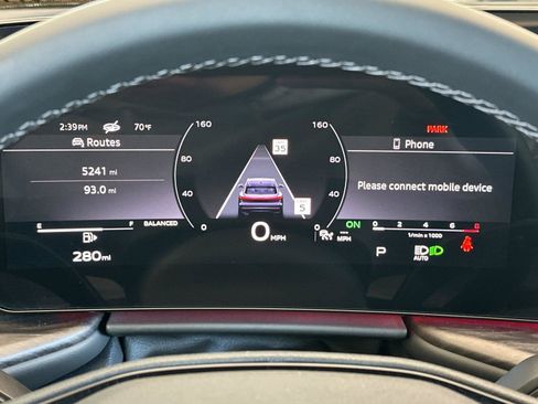 Certified 2025 Audi Q5 Premium w/ Convenience Package AWD/4WD image 25
