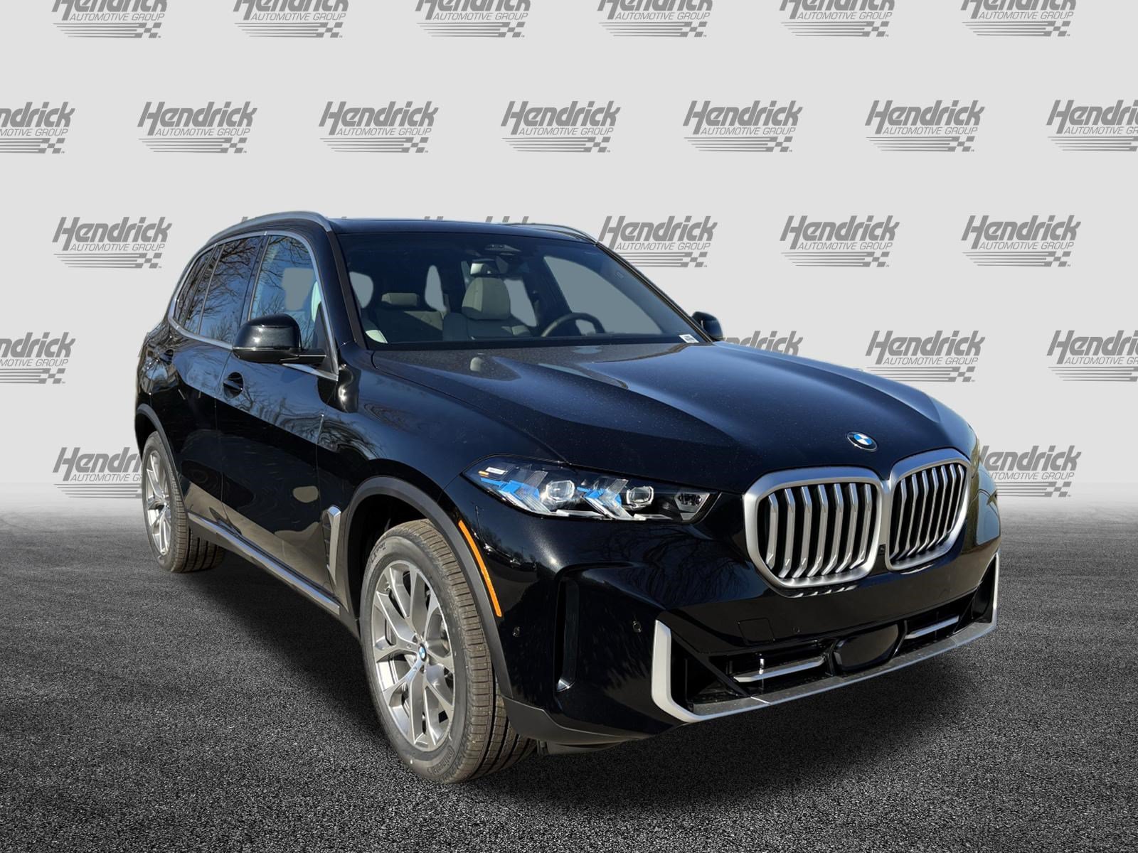 Certified 2026 BMW X5 sDrive40i w/ Premium Package RWD image 2