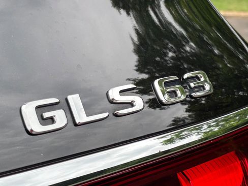 Used 2025 Mercedes-Benz GLS 63 AMG 4MATIC image 49