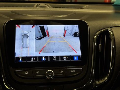 Used 2022 Chevrolet Equinox RS w/ RS Leather Package image 25