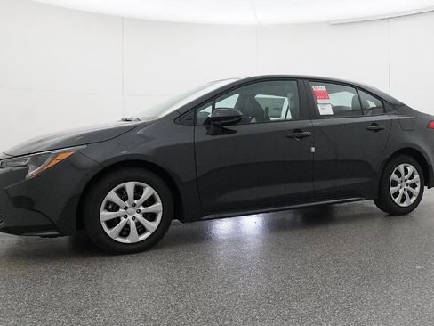 New 2026 Toyota Corolla LE image 18